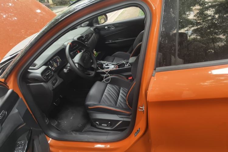 Used Lynk & Co 02 Hatchback 2021 2.0TD Halo Driving Control Kit Edition Left Front Seat