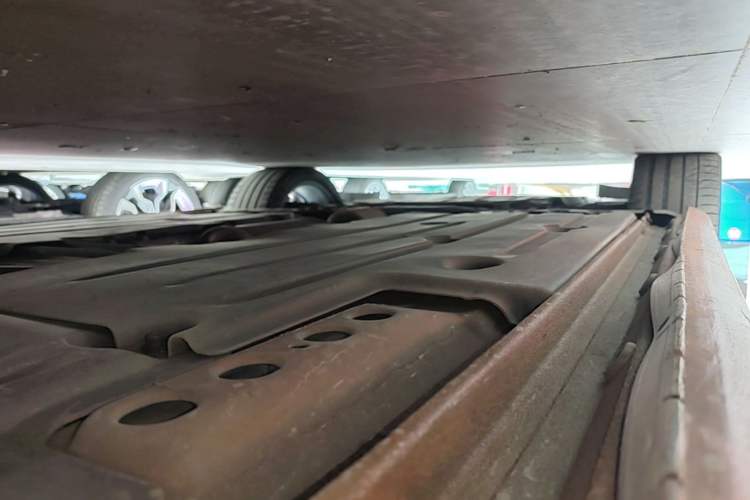 Used Lynk & Co 02 Hatchback 2021 2.0TD Halo Left Side Sill