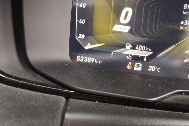 Used Lynk & Co 02 Hatchback 2021 2.0TD Halo Driving Control Kit Edition Odometer Close Up