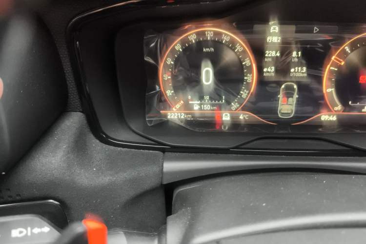 Used Lynk & Co 02 Hatchback 2021 2.0TD Halo Odometer Close Up