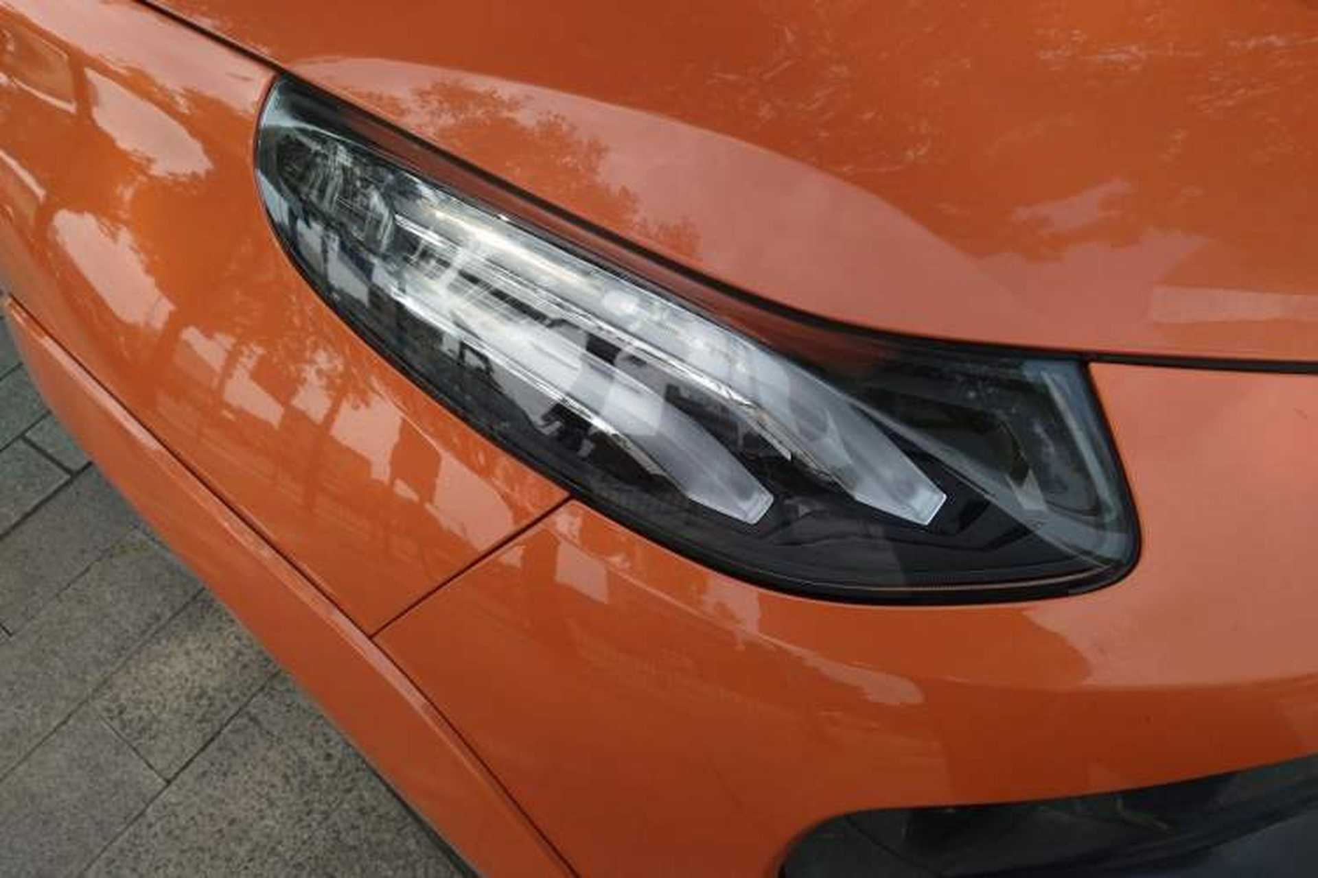 Used Lynk & Co 02 Hatchback 2021 2.0TD Halo Driving Control Kit Edition Right Front Headlight