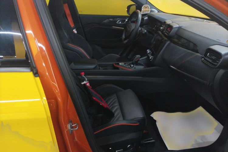 Used Lynk & Co 02 Hatchback 2021 2.0TD Halo Right Front Seat