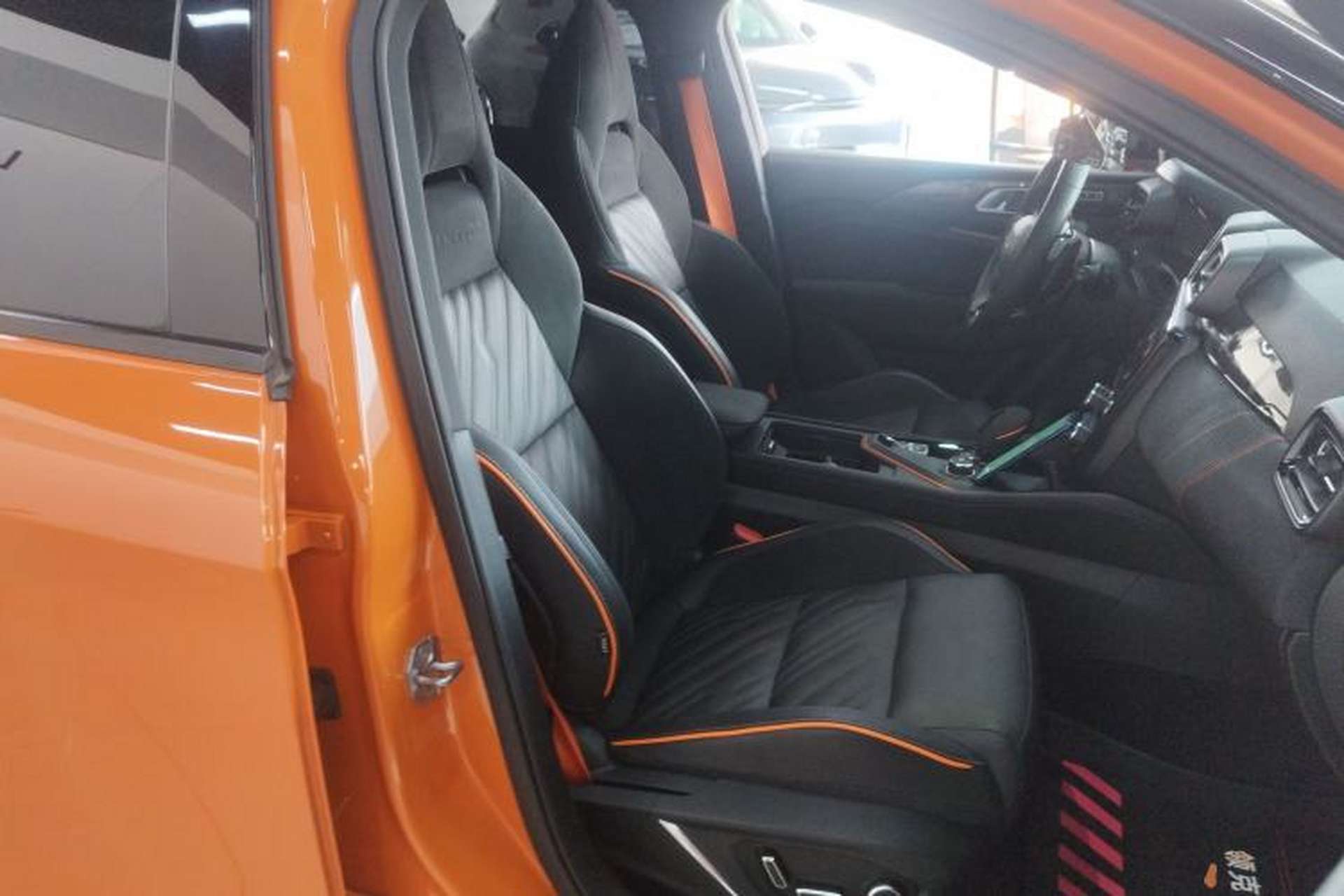 Used Lynk & Co 02 Hatchback 2021 2.0TD Halo Right Front Seat