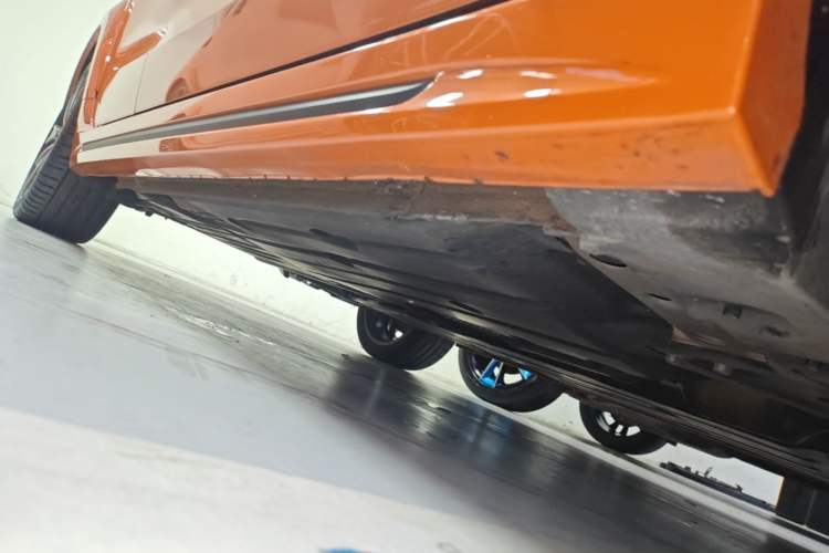 Used Lynk & Co 02 Hatchback 2021 2.0TD Halo Right Side Sill