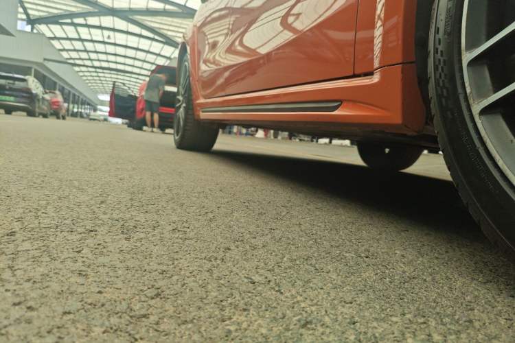 Used Lynk & Co 02 Hatchback 2021 2.0TD Halo Right Side Sill