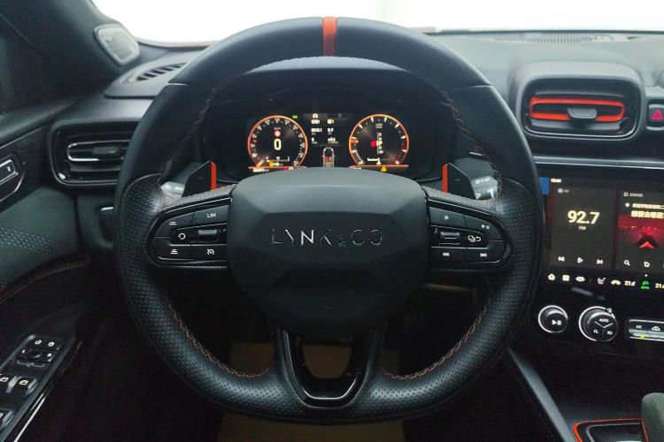 Used Lynk & Co 02 Hatchback 2021 2.0TD Halo Steering Wheel