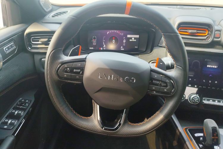 Used Lynk & Co 02 Hatchback 2021 2.0TD Halo Steering Wheel