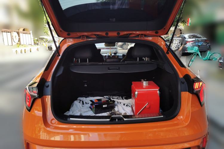 Used Lynk & Co 02 Hatchback 2021 2.0TD Halo Trunk