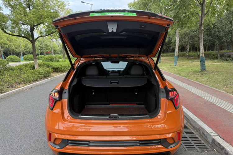 Used Lynk & Co 02 Hatchback 2021 2.0TD Halo Trunk