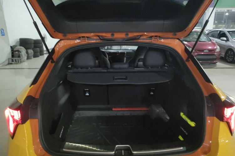 Used Lynk & Co 02 Hatchback 2021 2.0TD Halo Trunk