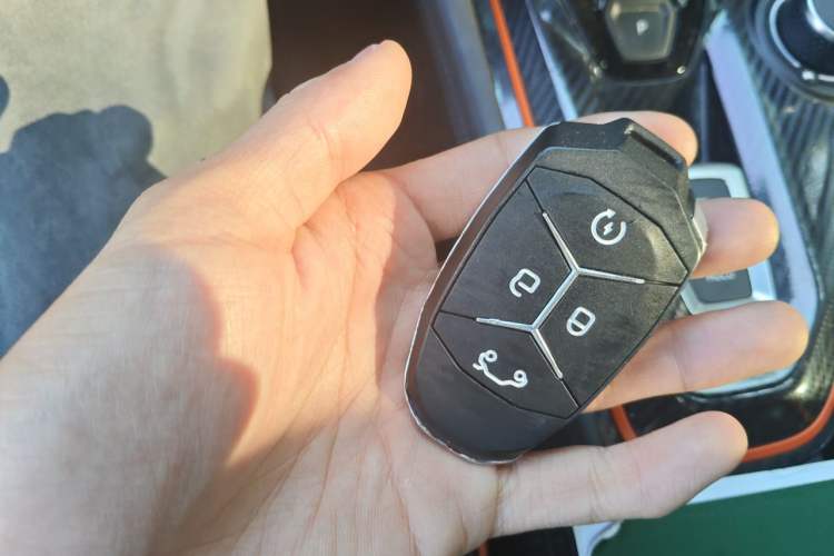 Used Lynk & Co 02 Hatchback 2021 2.0TD Halo Vehicle Key