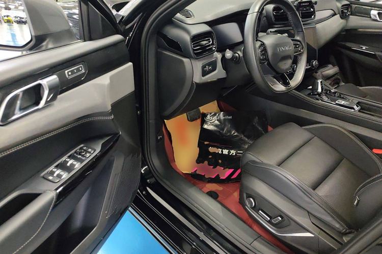 Used Lynk & Co 02 Hatchback 2022 2.0TD Pro Driver Seat