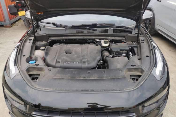 Used Lynk & Co 02 Hatchback 2022 2.0TD Pro Engine Bay