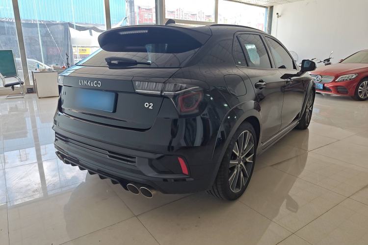 Used Lynk & Co 02 Hatchback 2022 2.0TD Plus Exterior 5
