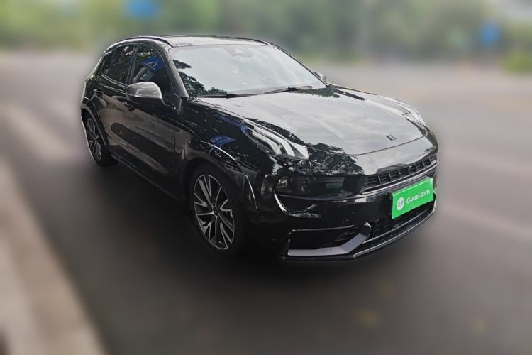Used Lynk & Co 02 Hatchback 2022 2.0TD Pro Front Right 45 Deg