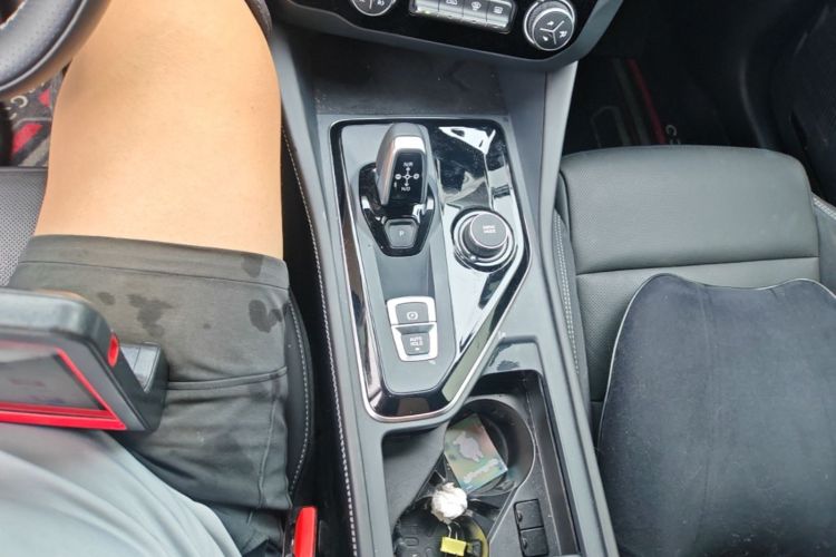 Used Lynk & Co 02 Hatchback 2022 2.0TD Pro Gear Lever