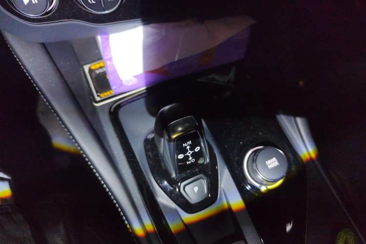 Used Lynk & Co 02 Hatchback 2022 2.0TD Pro Gear Lever