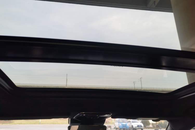 Used Lynk & Co 02 Hatchback 2022 2.0TD Pro Headliner