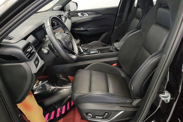 Used Lynk & Co 02 Hatchback 2022 2.0TD Pro Left Front Seat