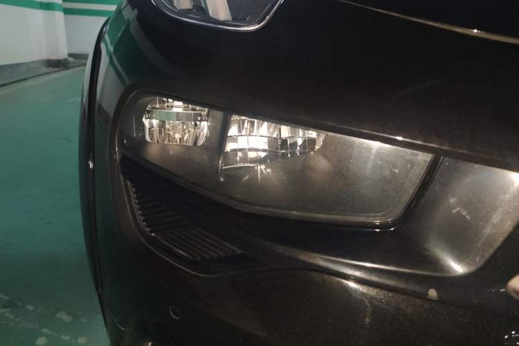 Used Lynk & Co 02 Hatchback 2022 2.0TD Pro Right Front Headlight
