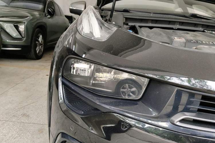 Used Lynk & Co 02 Hatchback 2022 2.0TD Pro Right Front Headlight