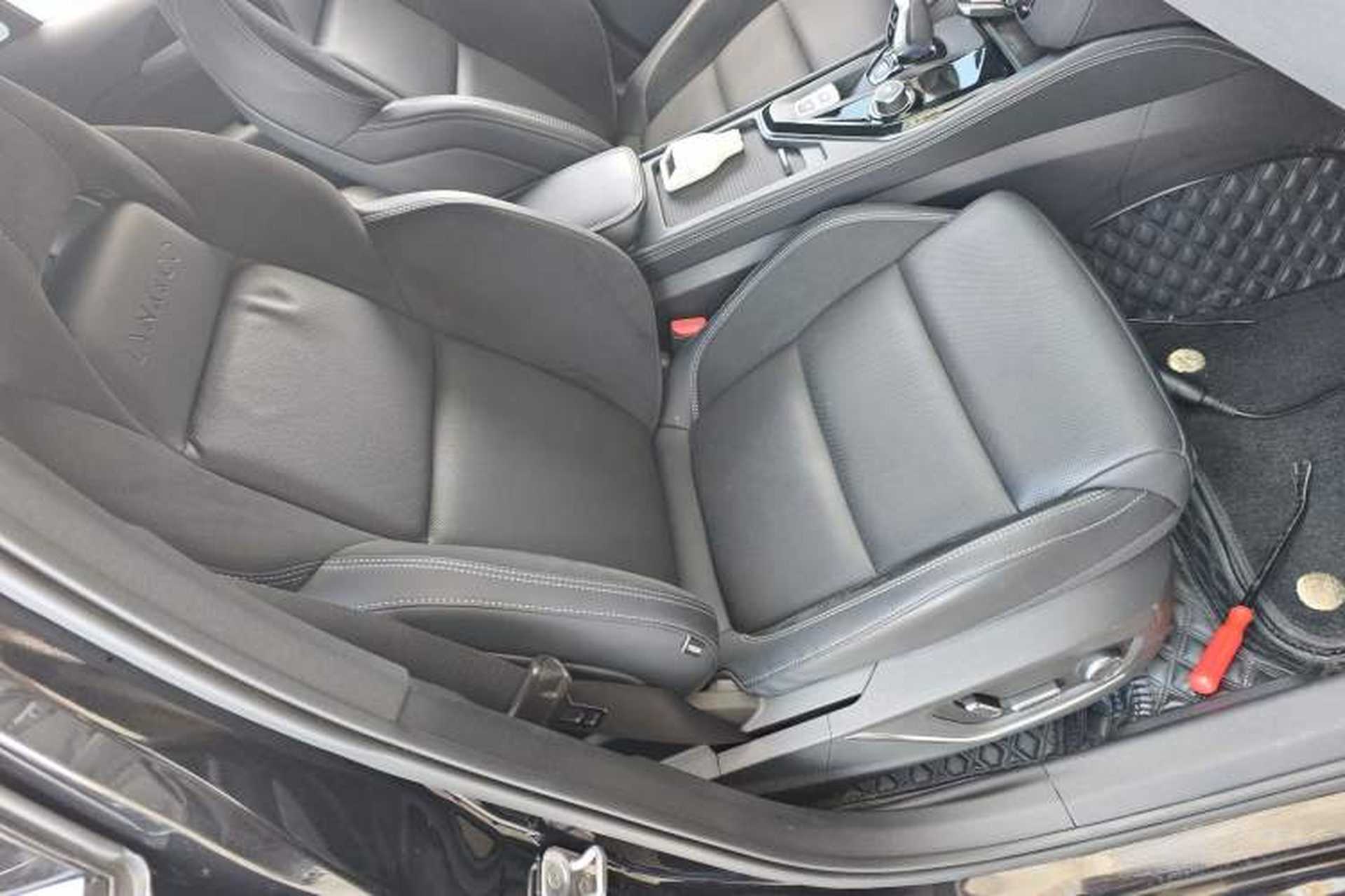 Used Lynk & Co 02 Hatchback 2022 2.0TD Pro Right Front Seat