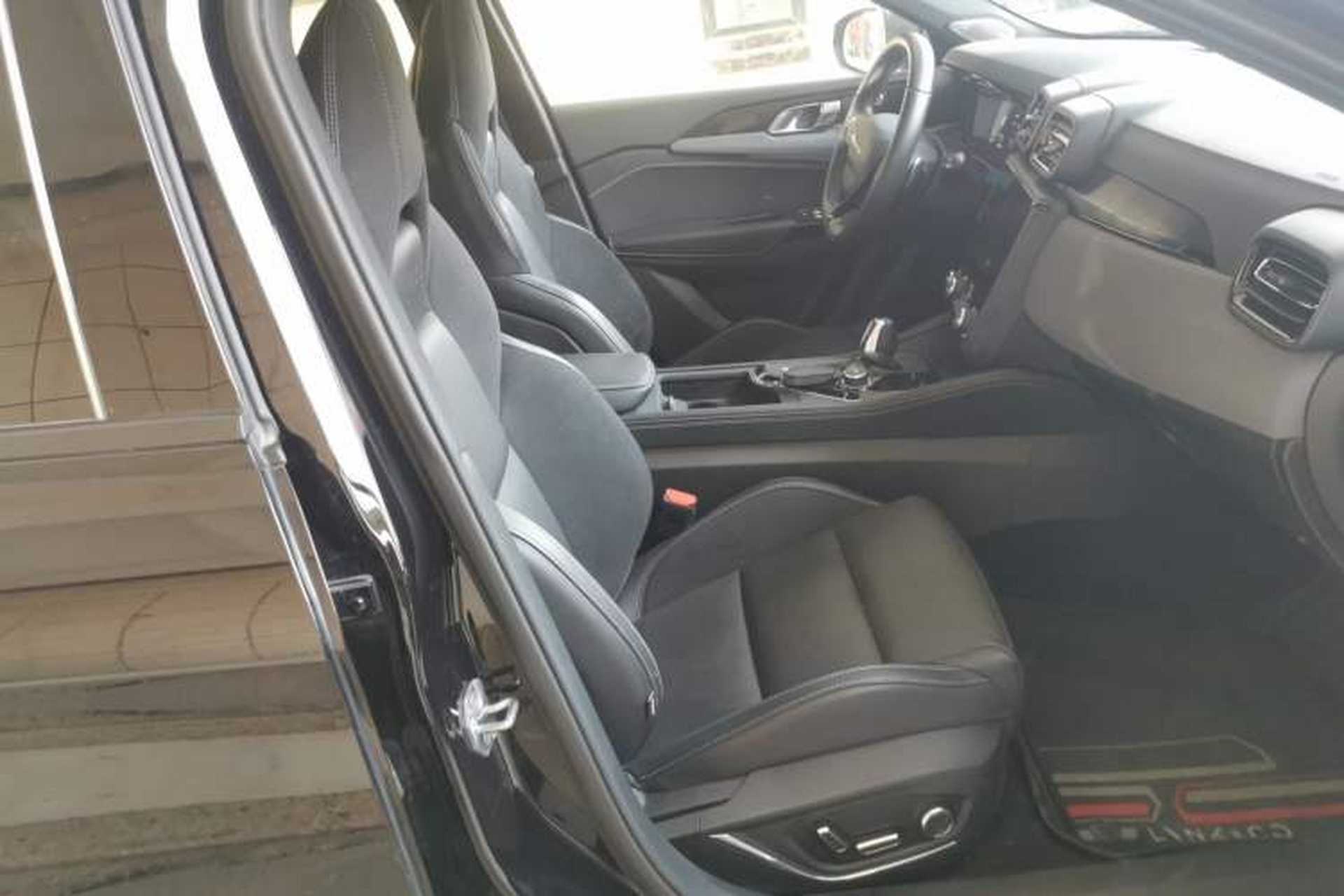 Used Lynk & Co 02 Hatchback 2022 2.0TD Pro Right Front Seat