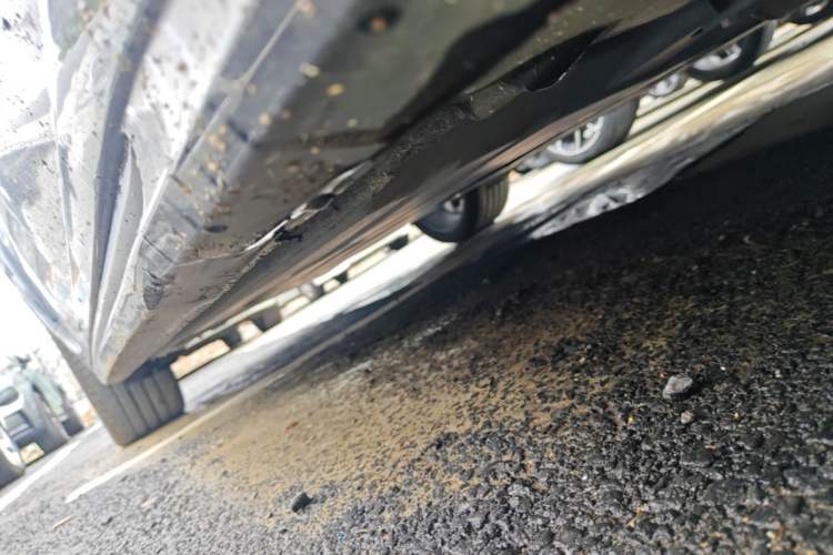 Used Lynk & Co 02 Hatchback 2022 2.0TD Pro Right Side Sill