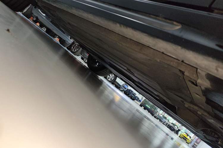 Used Lynk & Co 02 Hatchback 2022 2.0TD Pro Right Side Sill