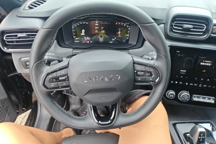 Used Lynk & Co 02 Hatchback 2022 2.0TD Pro Steering Wheel