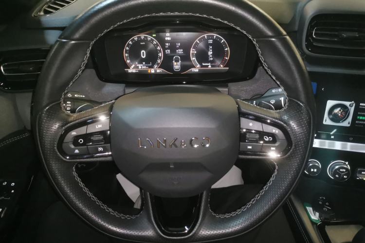 Used Lynk & Co 02 Hatchback 2022 2.0TD Pro Steering Wheel