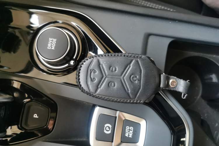 Used Lynk & Co 02 Hatchback 2022 2.0TD Pro Vehicle Key