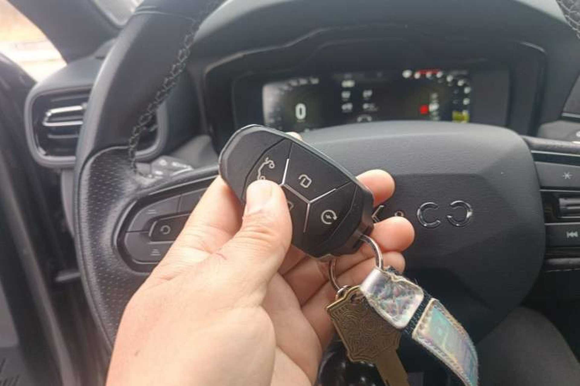 Used Lynk & Co 02 Hatchback 2022 2.0TD Pro Vehicle Key
