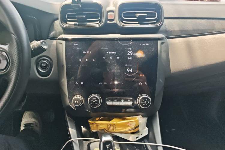 Used Lynk & Co 02 Hatchback 2022 2.0TD Plus Audio And AC Panel