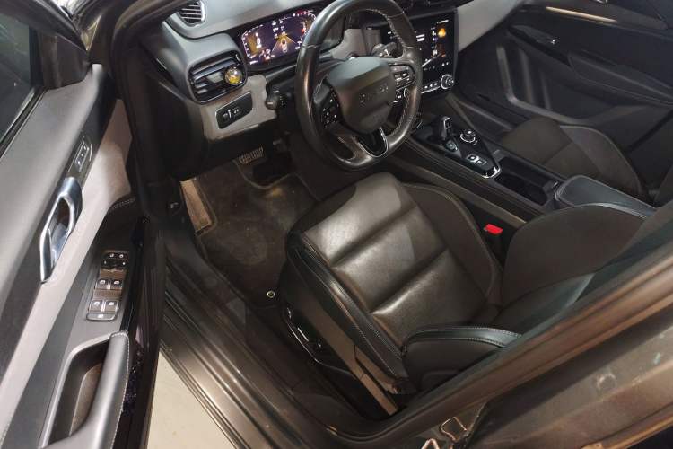 Used Lynk & Co 02 Hatchback 2022 2.0TD Pro Driver Seat