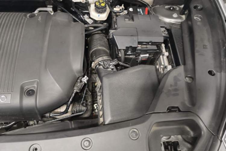 Used Lynk & Co 02 Hatchback 2022 2.0TD Plus Engine Bay Left