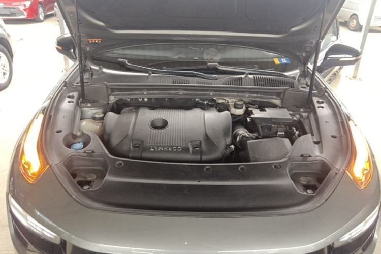 Used Lynk & Co 02 Hatchback 2022 2.0TD Pro Engine Bay