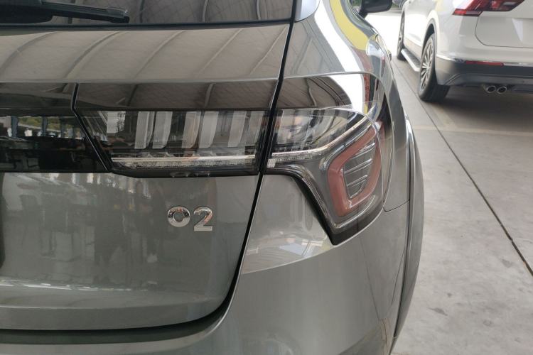Used Lynk & Co 02 Hatchback 2022 2.0TD Pro Exterior 3