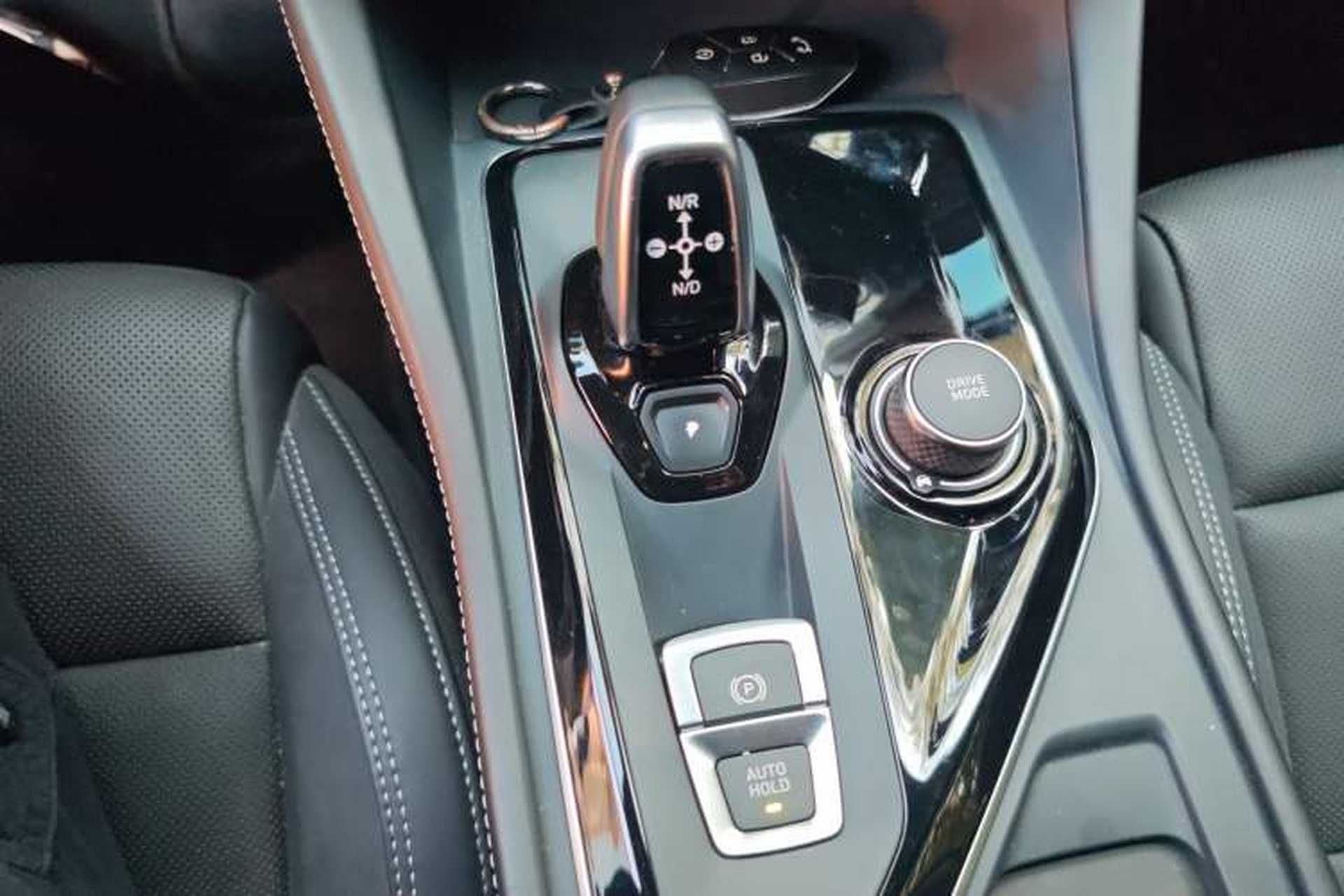 Used Lynk & Co 02 Hatchback 2022 2.0TD Pro Gear Lever