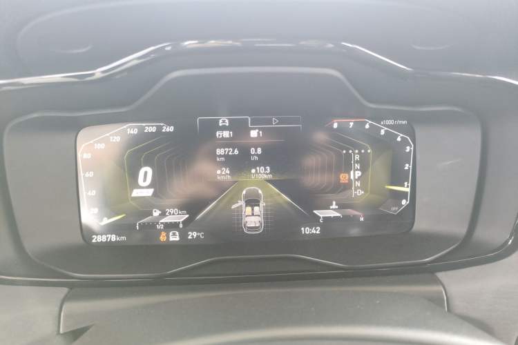 Used Lynk & Co 02 Hatchback 2022 2.0TD Pro Instrument Cluster