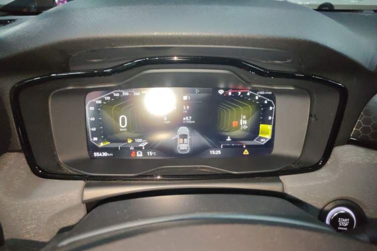 Used Lynk & Co 02 Hatchback 2022 2.0TD Pro Instrument Cluster