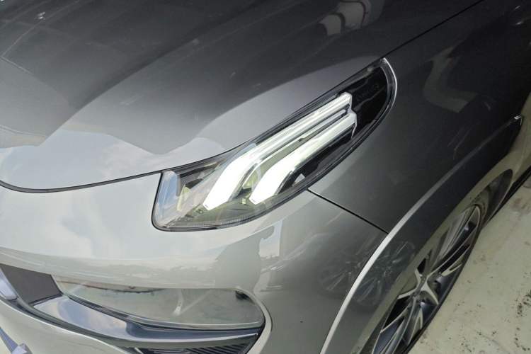 Used Lynk & Co 02 Hatchback 2022 2.0TD Pro Left Front Headlight