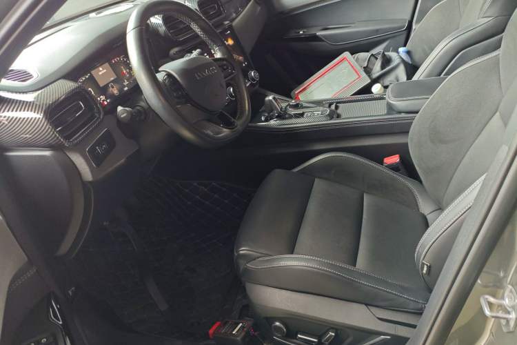 Used Lynk & Co 02 Hatchback 2022 2.0TD Pro Left Front Seat