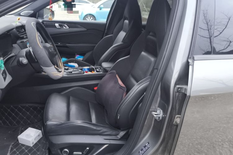Used Lynk & Co 02 Hatchback 2022 2.0TD Pro Left Front Seat