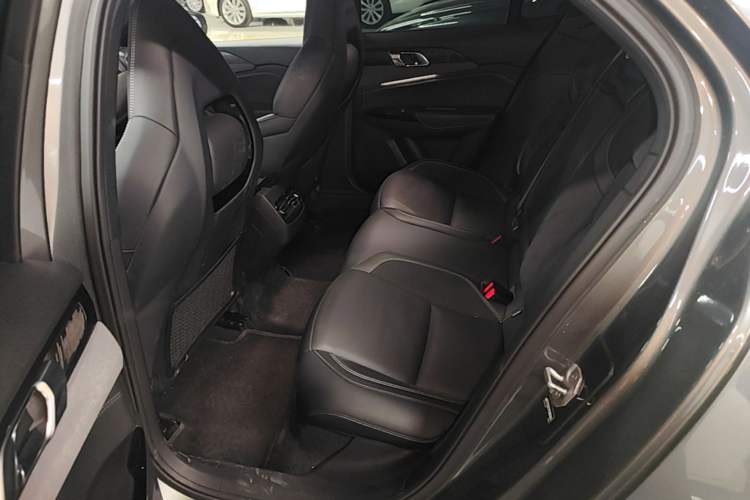 Used Lynk & Co 02 Hatchback 2022 2.0TD Pro Left Rear Seat
