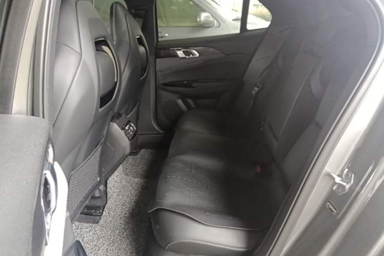 Used Lynk & Co 02 Hatchback 2022 2.0TD Pro Left Rear Seat