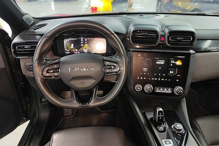 Used Lynk & Co 02 Hatchback 2022 2.0TD Pro Steering Wheel