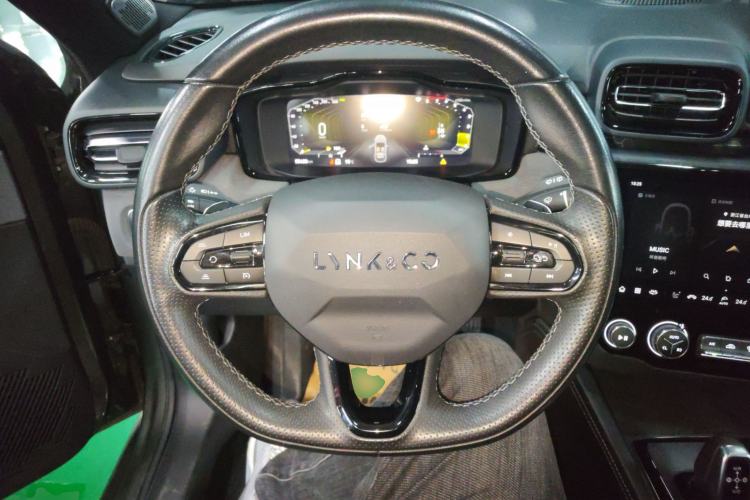 Used Lynk & Co 02 Hatchback 2022 2.0TD Pro Steering Wheel