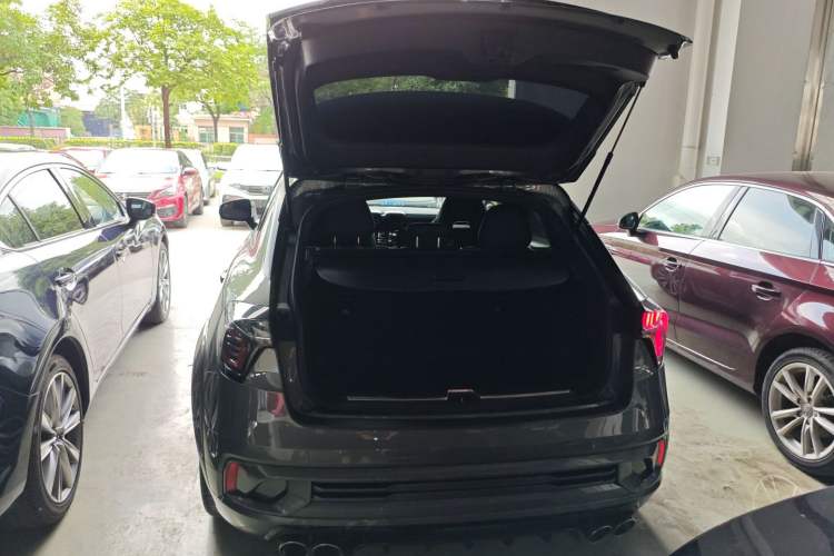 Used Lynk & Co 02 Hatchback 2022 2.0TD Pro Trunk
