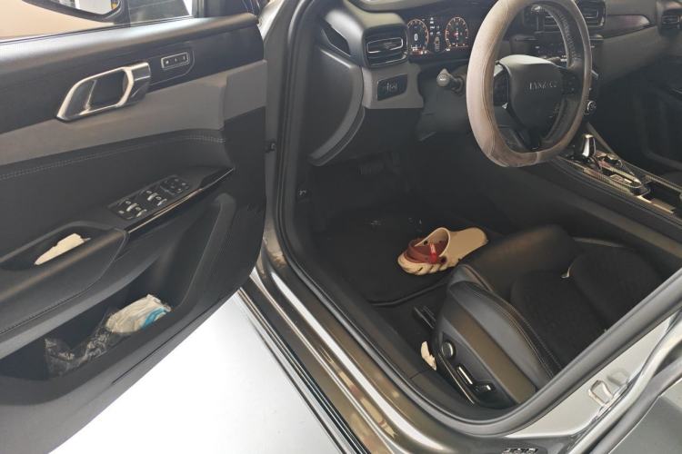 Used Lynk & Co 02 Hatchback 2022 2.0TD Pro Driver Seat